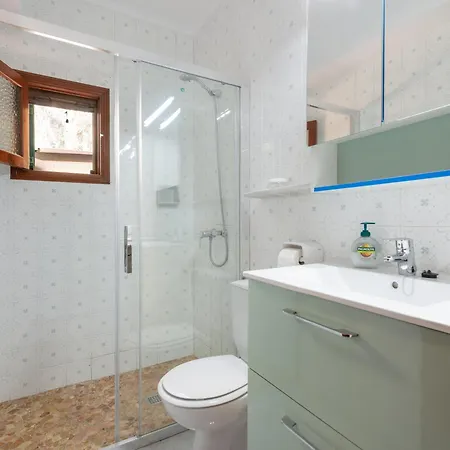 Amplia En Mallorca Con Jardin, 4 Y Zona Bbq Cerca Del Mar En Portocolom *