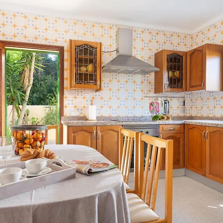 Villa Amplia En Mallorca Con Jardin, 4 Y Zona Bbq Cerca Del Mar En Portocolom *